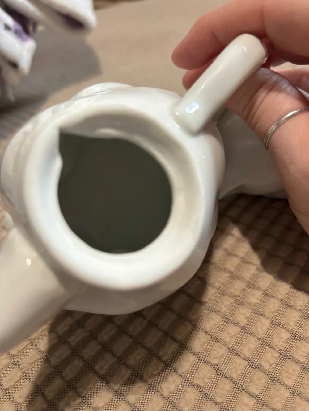White Cat Ceramic Teapot - Cute Cat-Shaped Tea Mug
